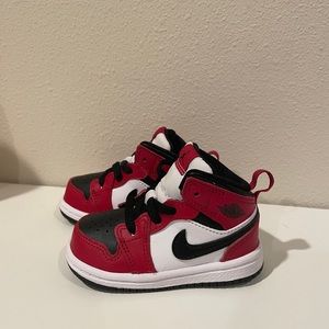 Baby Nike dunk high top size 4